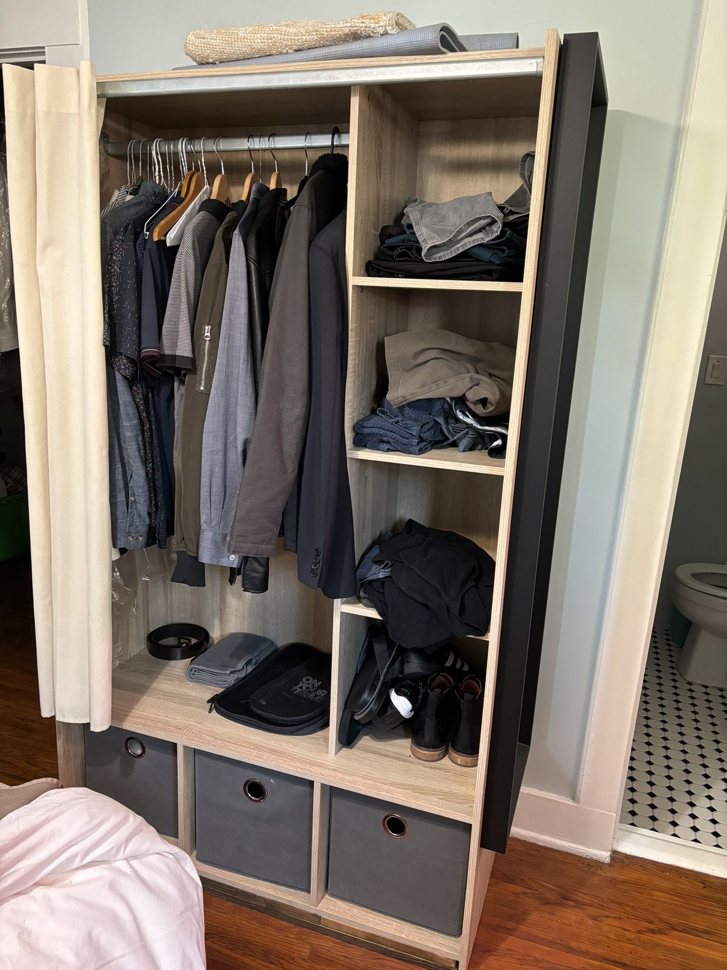 Closet Organizer / Dresser / Wardrobe