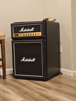 Marshall Mini Fridge – For Sale

Marshall mini fridge