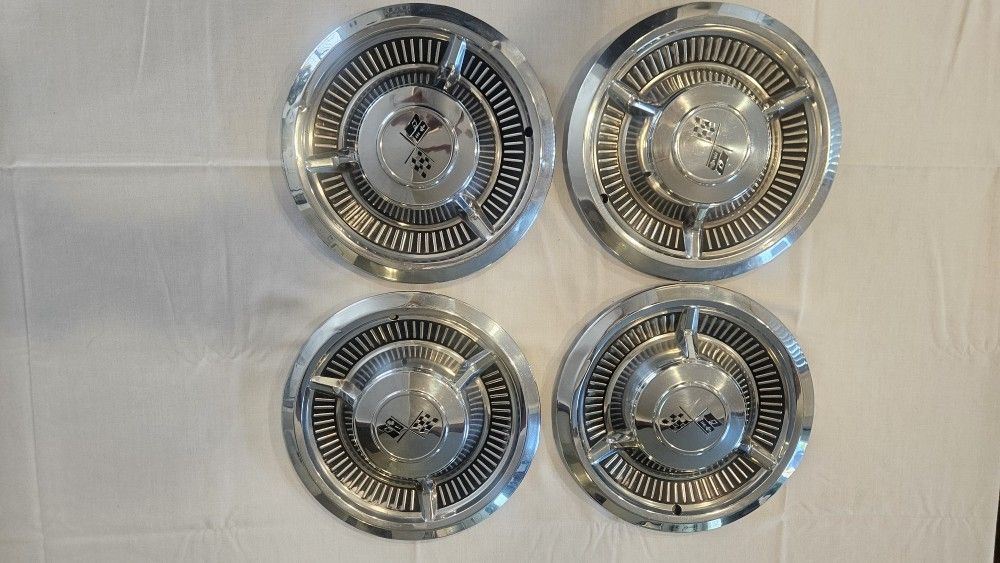 Chevrolet Chevy 1958-60 Hubcaps