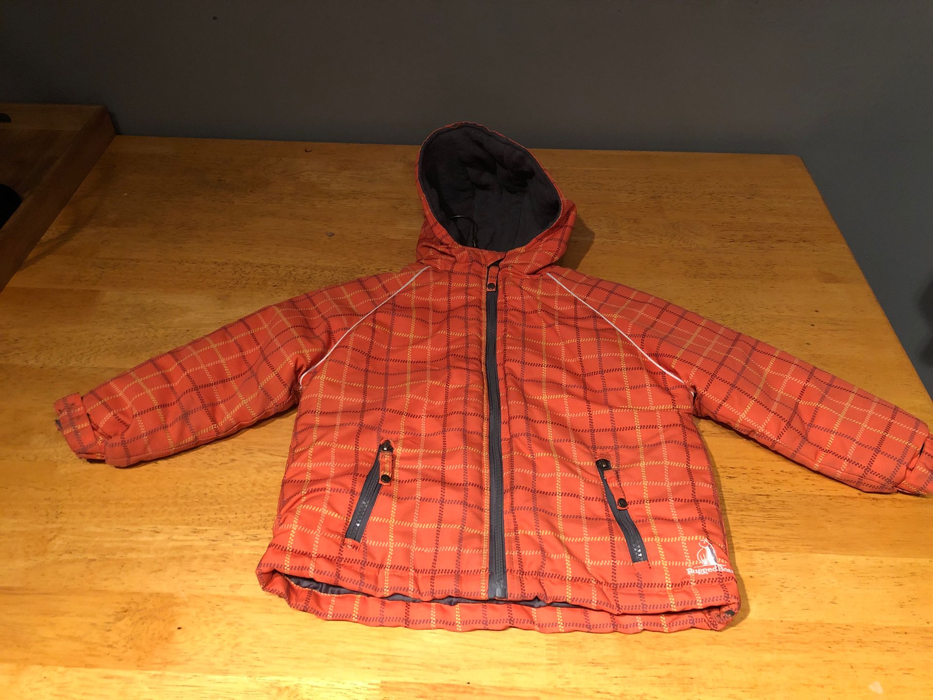 Size 4T winter coat boys $5