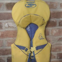 Stohlquist Infant PFD Life Jacket - 8-30 lbs Coast Guard Approved Life Vest Toddlers