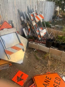 Construction sign stand, Three D Traffic Works 8/8 in