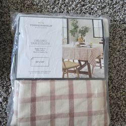 Threshold Oblong tablecloth