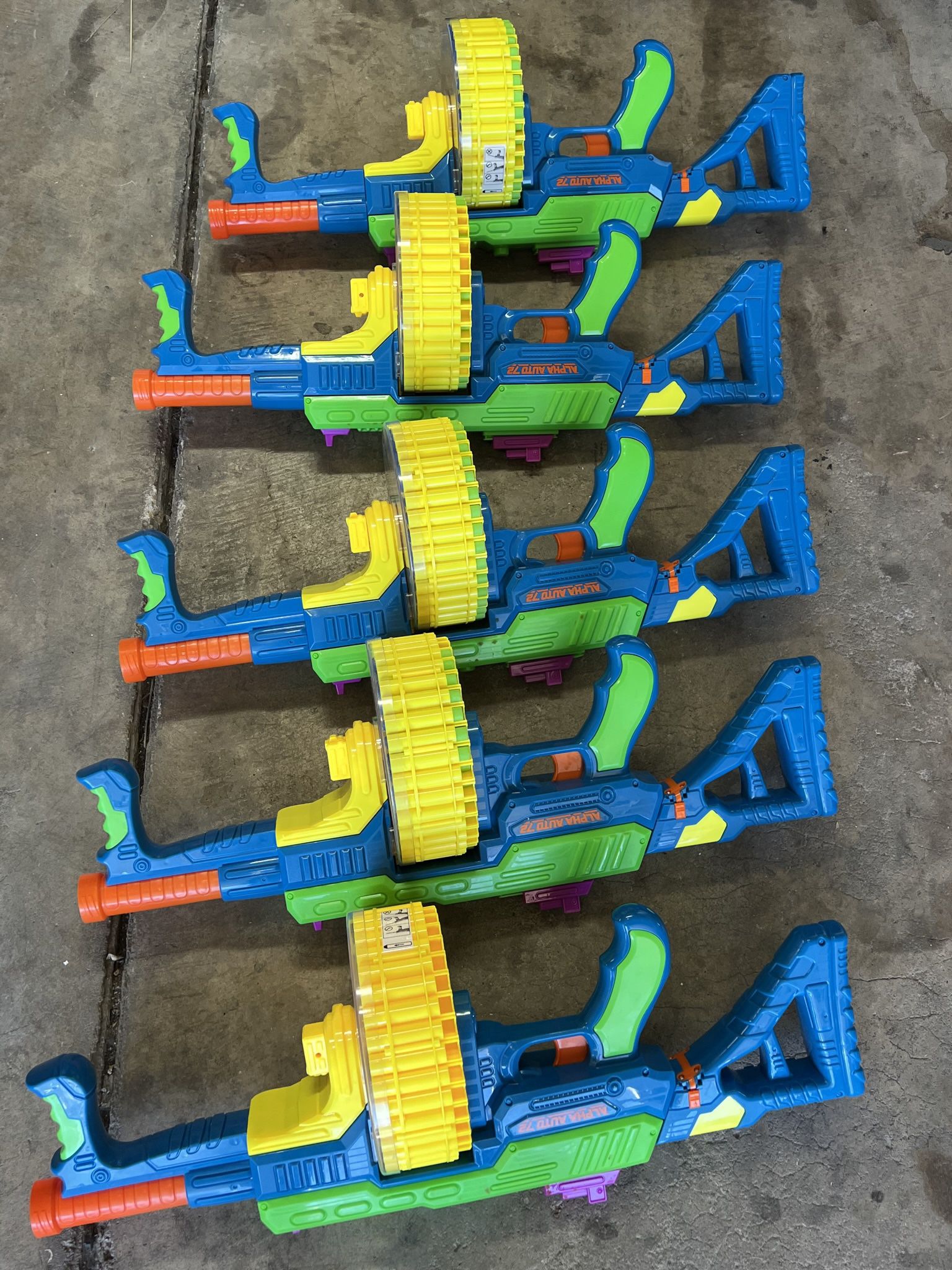 5 Nerf Guns
