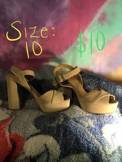 Size 10 Tan Block Heels