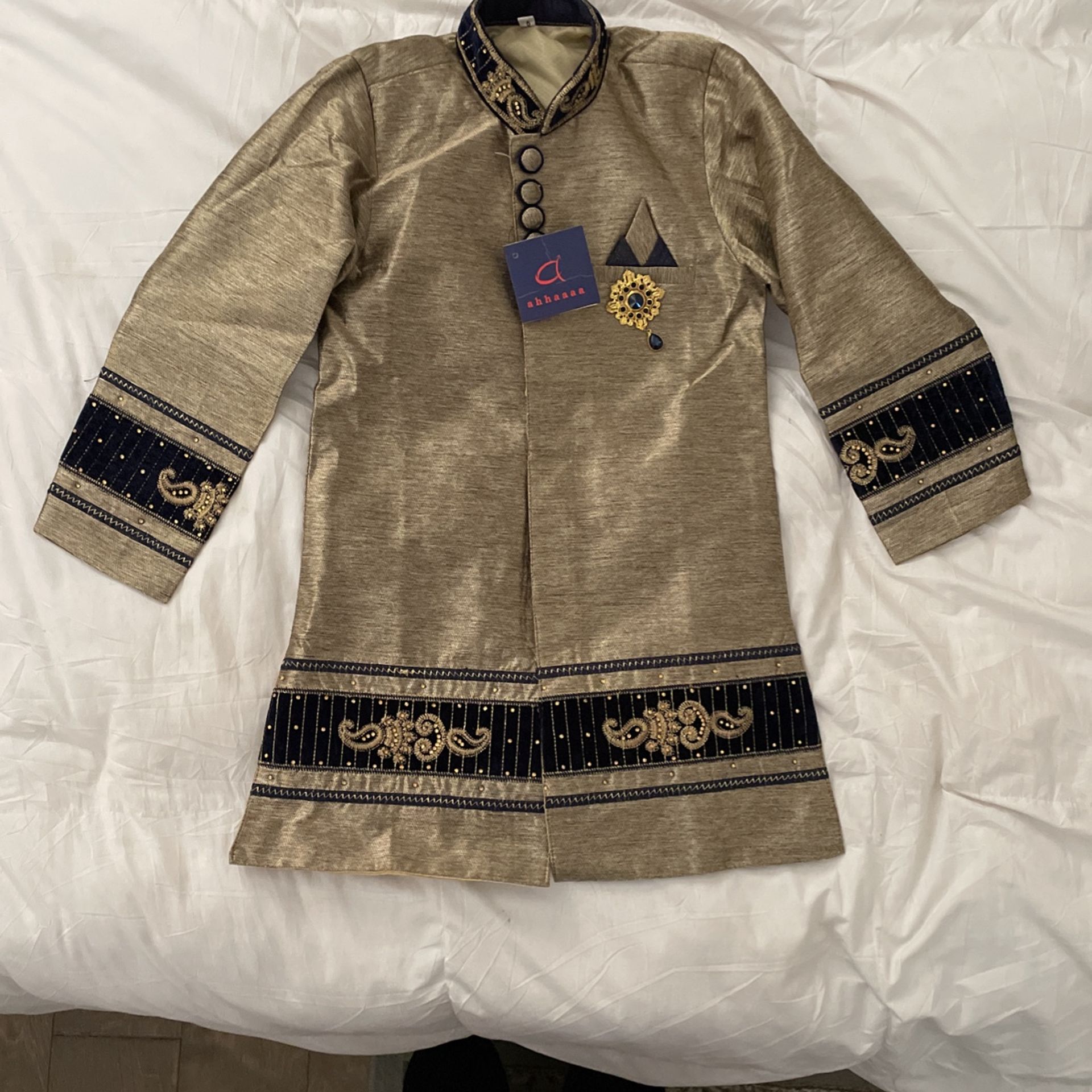 Ahhaaaa Boys Tunic Size 6