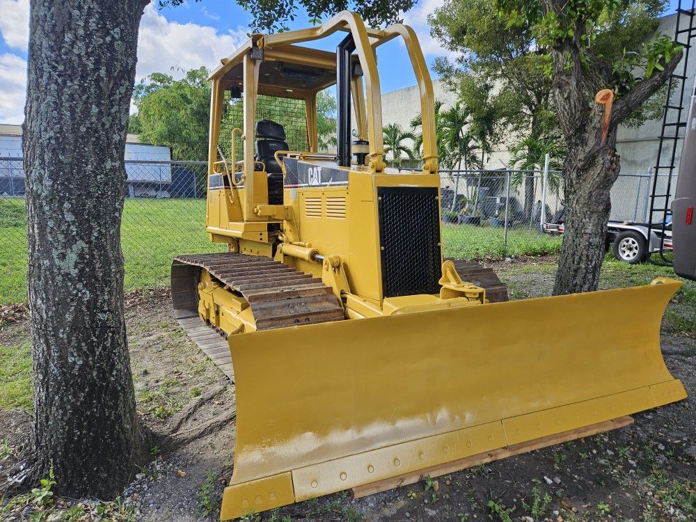 1997 Caterpillar D4C LGP DOZER $29,850