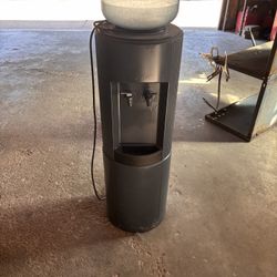 Water Dispenser