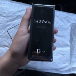 Dior sauvage EDT 1 ounce