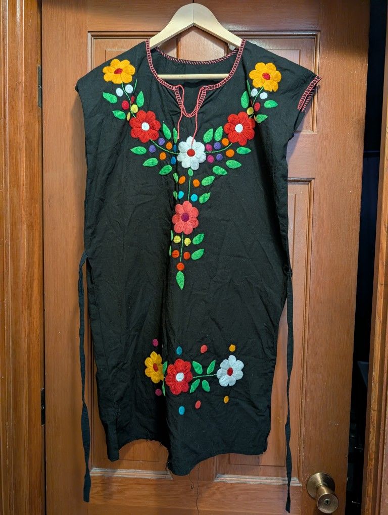 Black Mexican Dress, Medium