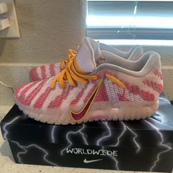 JA MORANT 3s size 10