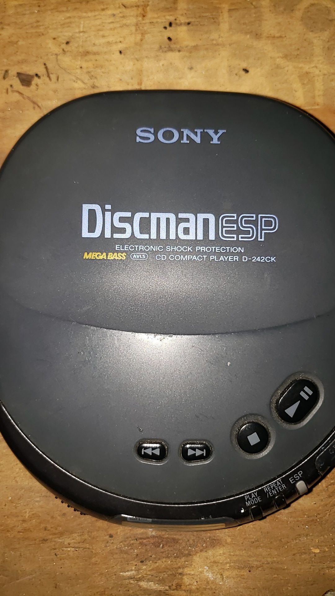 Sony Discman CD player Walkman used but working, no headphones