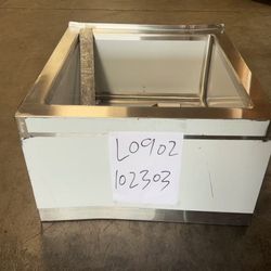 Clearance Stainless Steel Floor Mop 24 x 24 x 12 Sink102303L0902