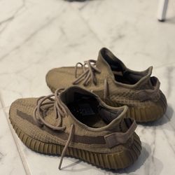 350 Yeezy Boost