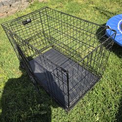 Dog Cage Excellent Condition