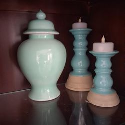 Vase /candles holder 