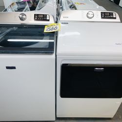 Maytag Washer & Gas Dryer Set 