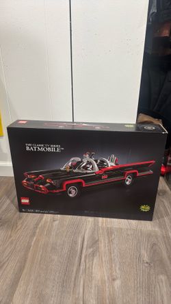 LEGO Batmobile 76328