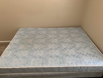 Queen mattress,box springs & frame 3PC/set