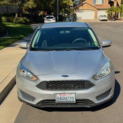 Ford Focus 2017 Low Miles Clean Title 