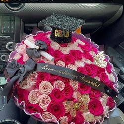 Pink Grad Bouquet/Ramo