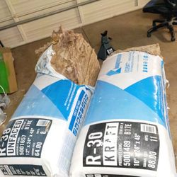 Insulation R38 And R30 