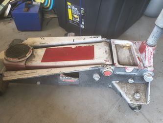 Banner 3.5 Ton Hydraulic Floor Jack 