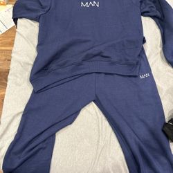 MAN New Sweatsuit Sz Xl