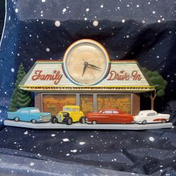 1988 Coca-Cola Vintage Family Drive-In Wall Clock