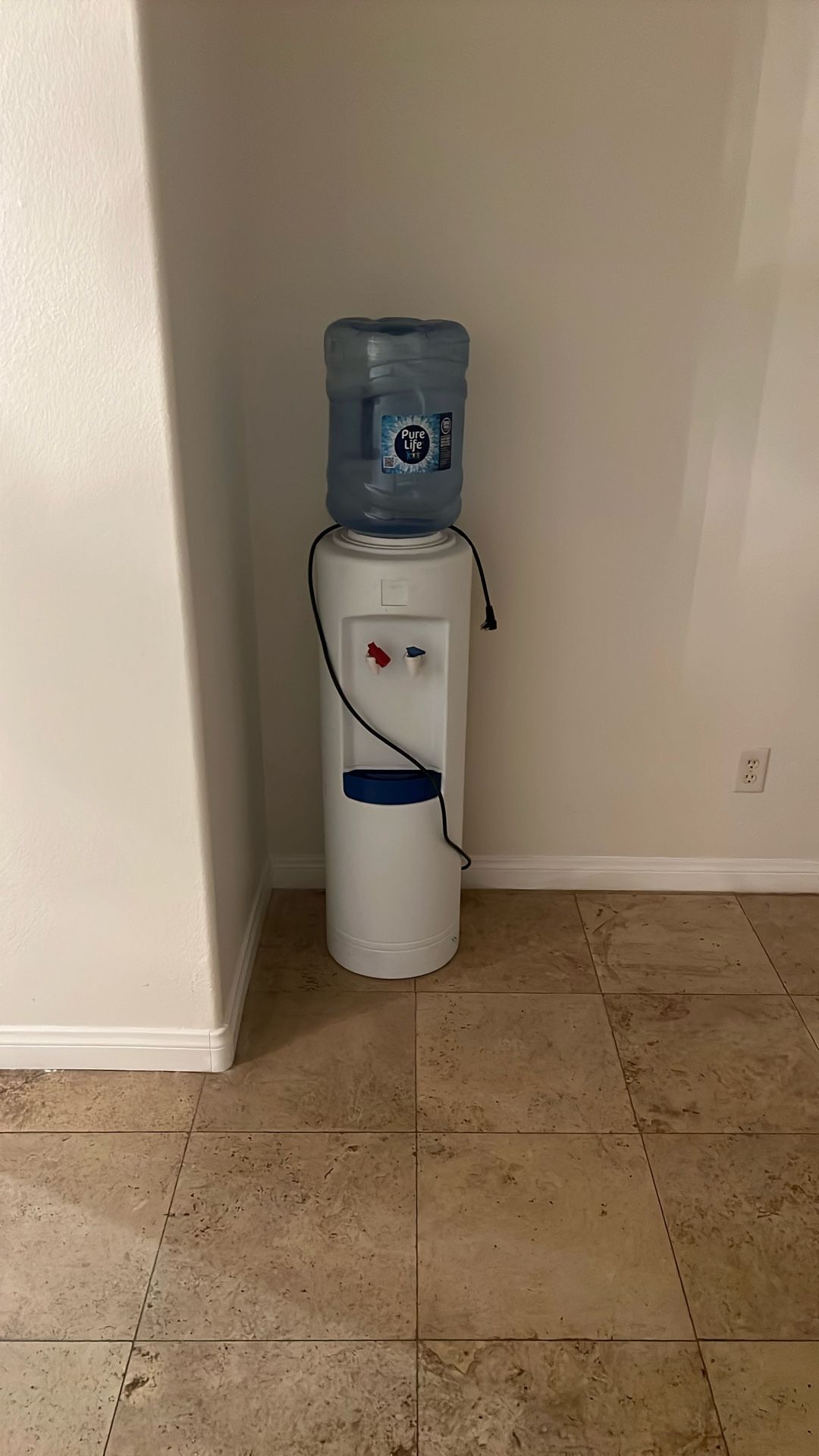 Water Dispenser