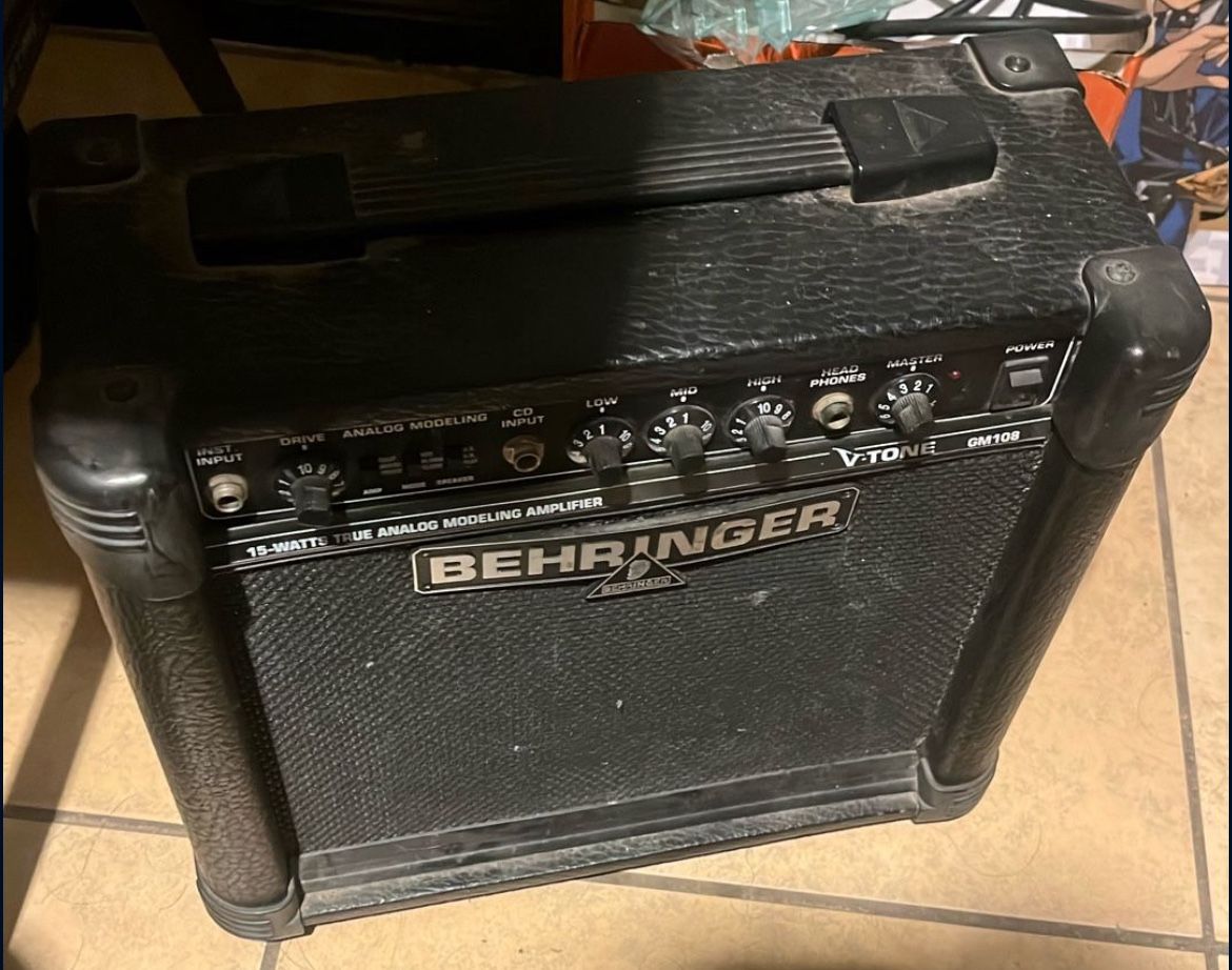 Guitar amp with guitar chord