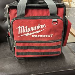 Milwaukee Pack out Bag 