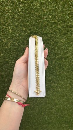 10kt solid Cuban link bracelet