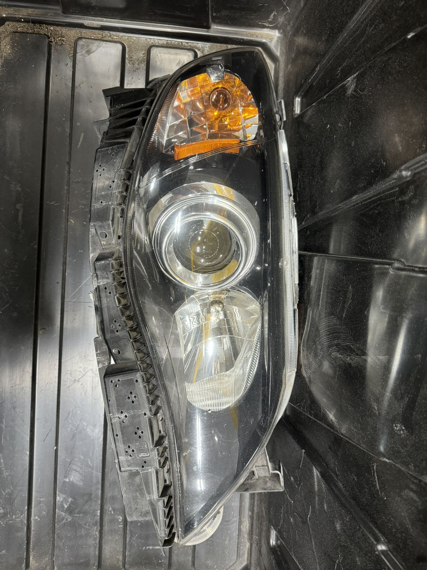2011 Subaru Impreza Wrx STI headlight Right Side Passenger OEM