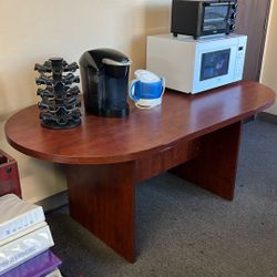 Kitchen Table And Appliances.