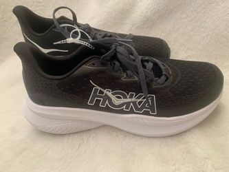 New Men’s Hoka shoes size 9 / Tenis de Hombre Hoka size #9