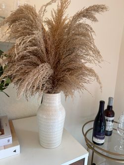White Ceramic Vase with Dried Pampas Grass