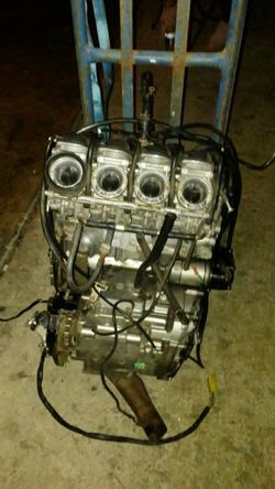 1996 750 ENGINE