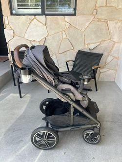 Nuna—Stroller next + pipa™ urbn x2 travel system (Like New Condition)