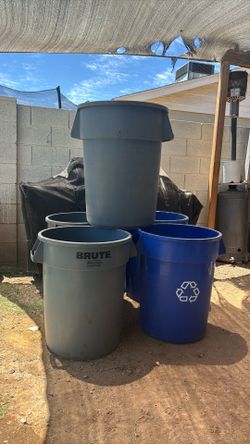Garbage can