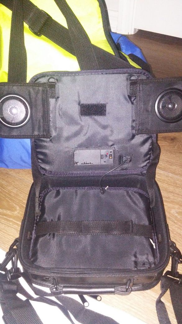 Sound FX portable dvd carry bag