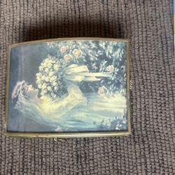 Via Vermont Hand Crafted Glass & Metal Vintage Musical Jewelry Box Bride.