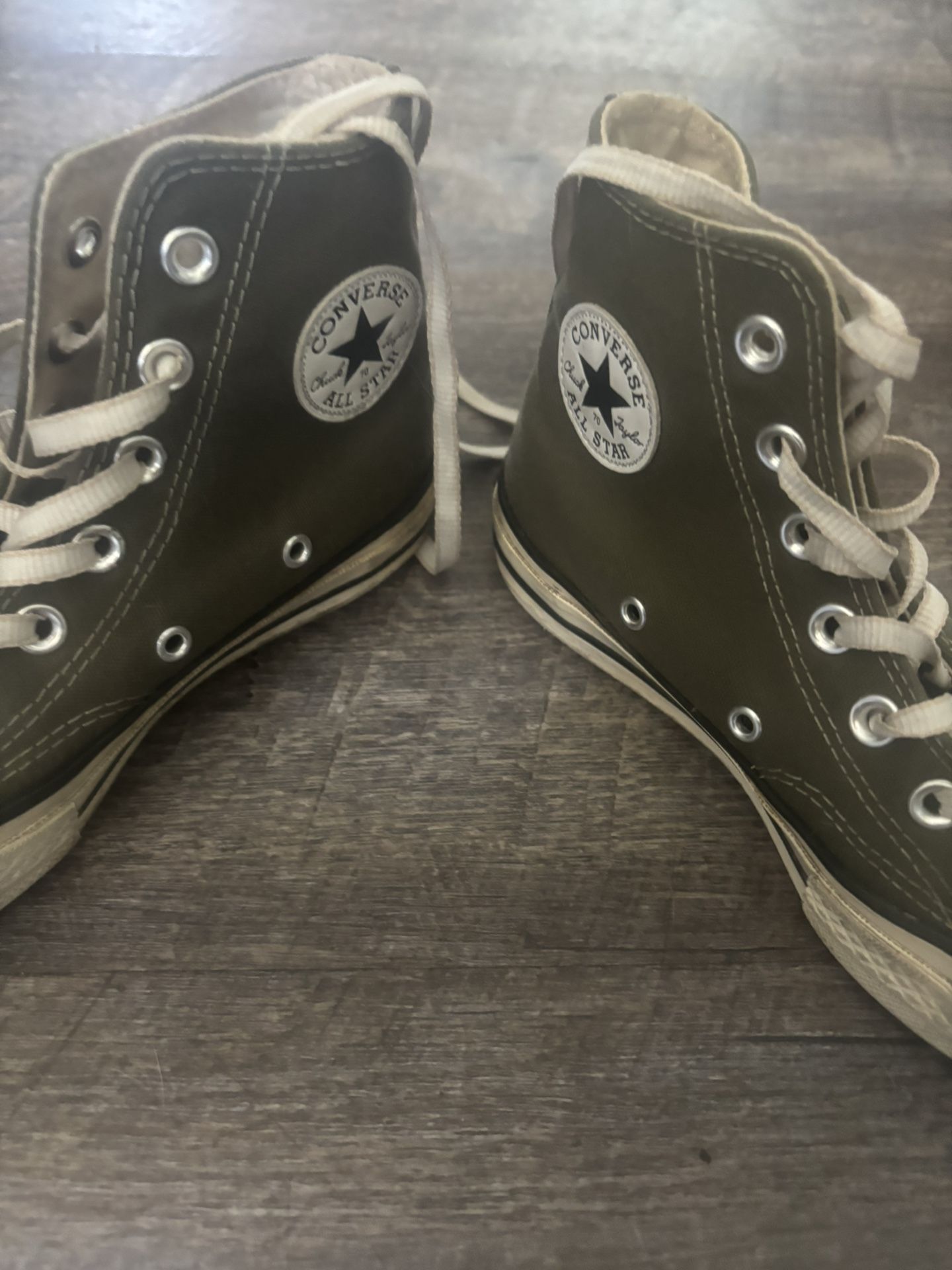 Converse In Olive Green 
