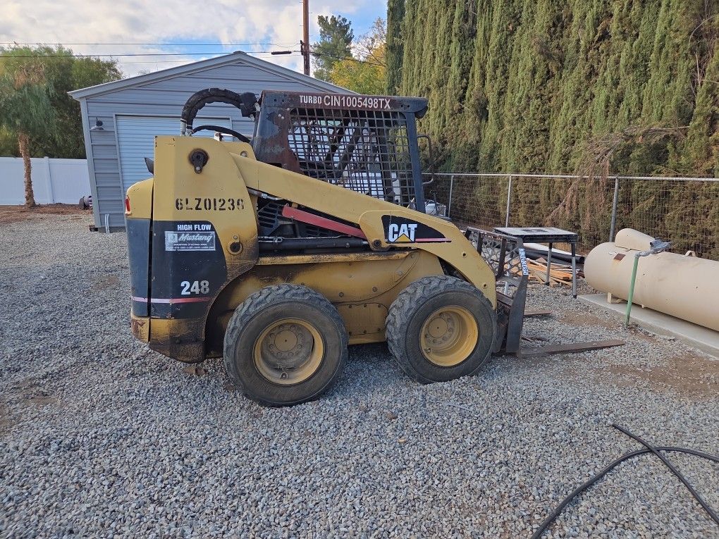 Cat 248 Skid Steer