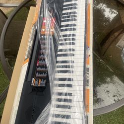 Yamaha F 51 Keyboard