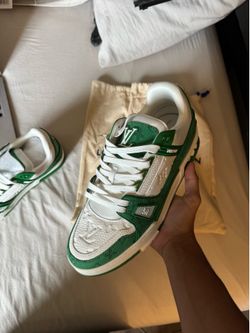 Louis Vuitton Trainer Sneakers 9.5Us