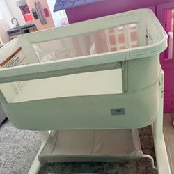 Bassinet 