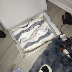 Brand New Jordan 11 Low Top