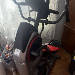 Bowflex Maxtrainer M5U