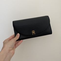 Tommy Hilfiger Wallet